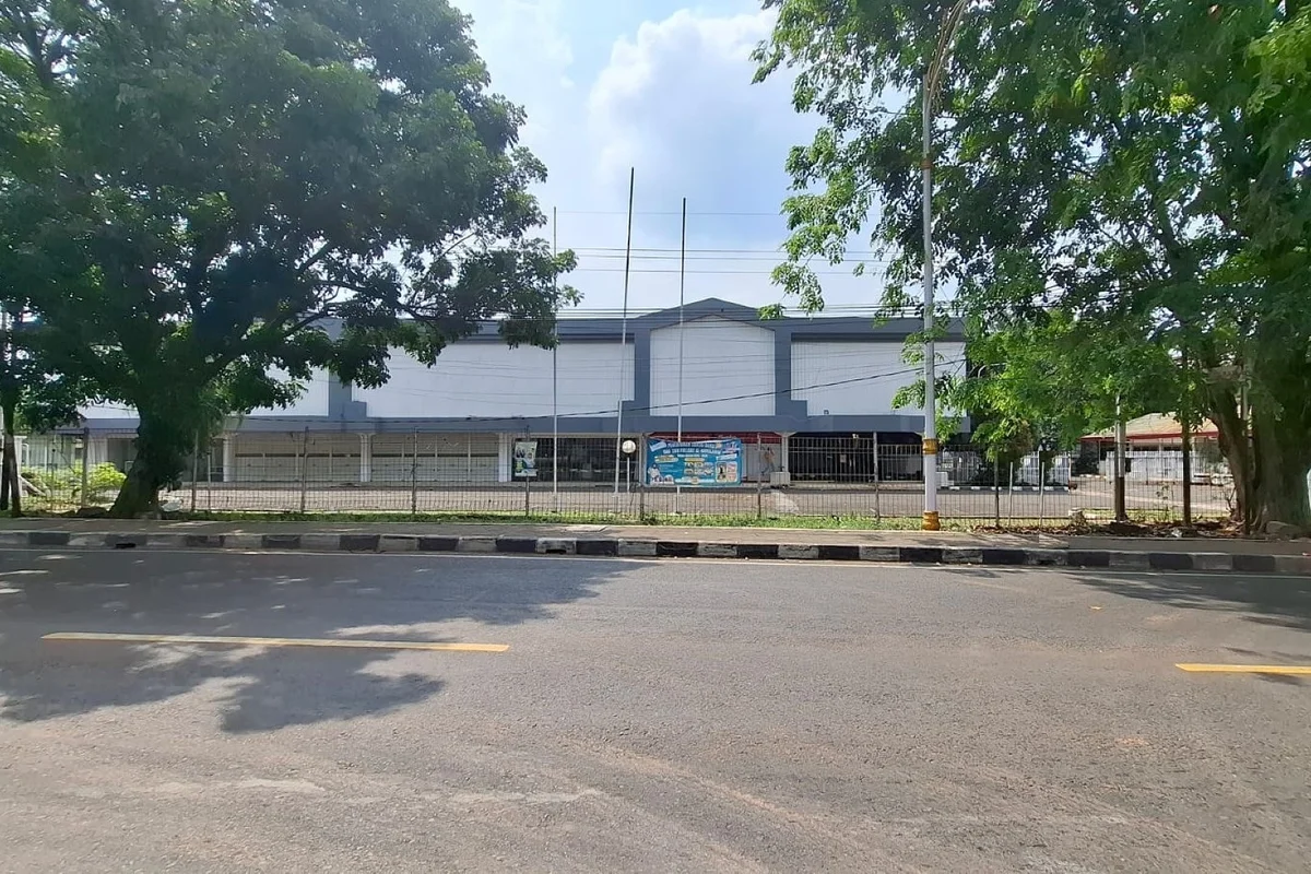 Gudang Ex Pabrik Murah Jalan Raya Nasional Cibening Purwakarta